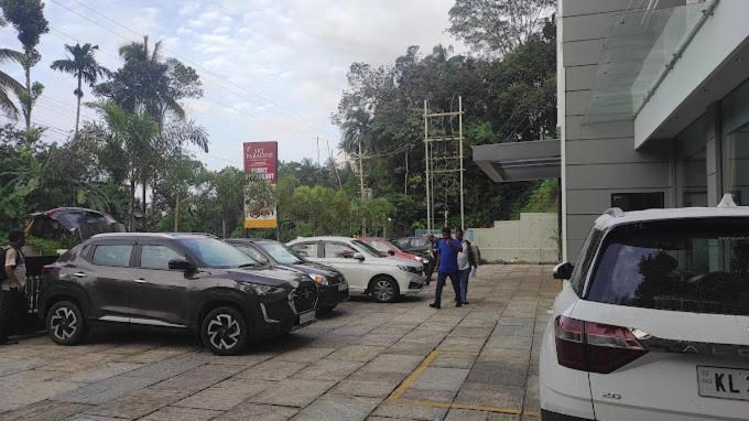 Hotel Sky Paradise Iritti Bagian luar foto